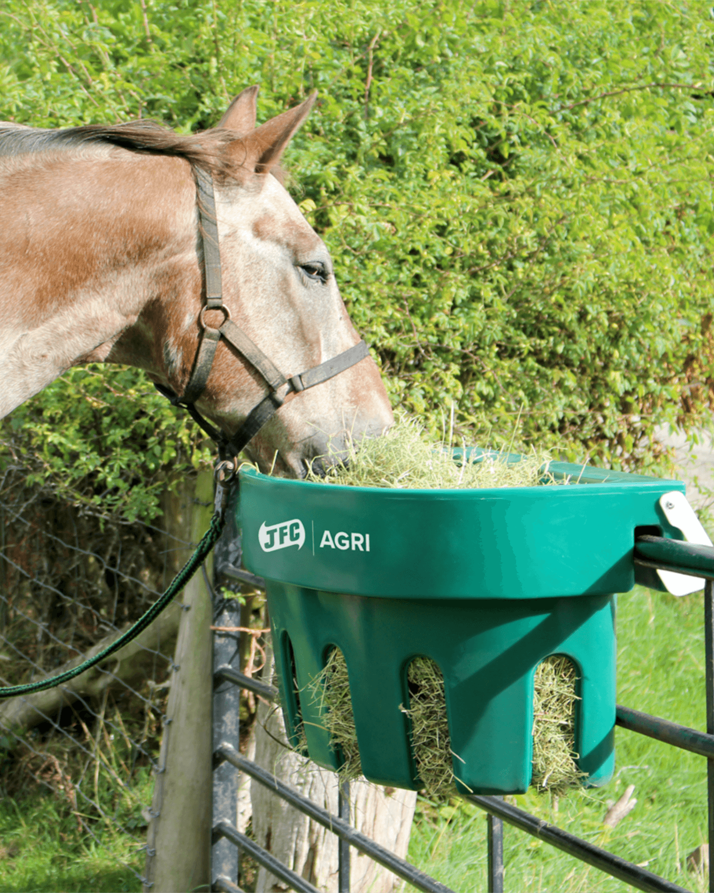 Hanging Hay Feeder2