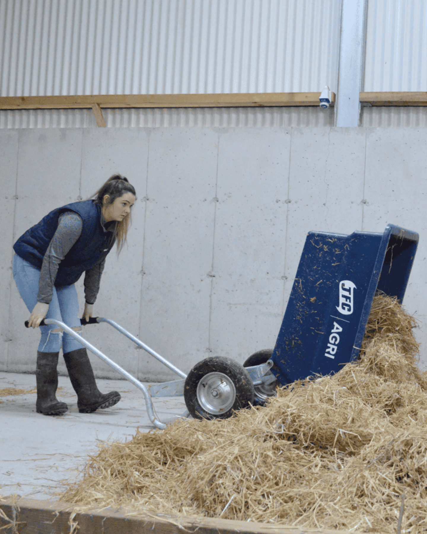 Dump Wheelbarrow6