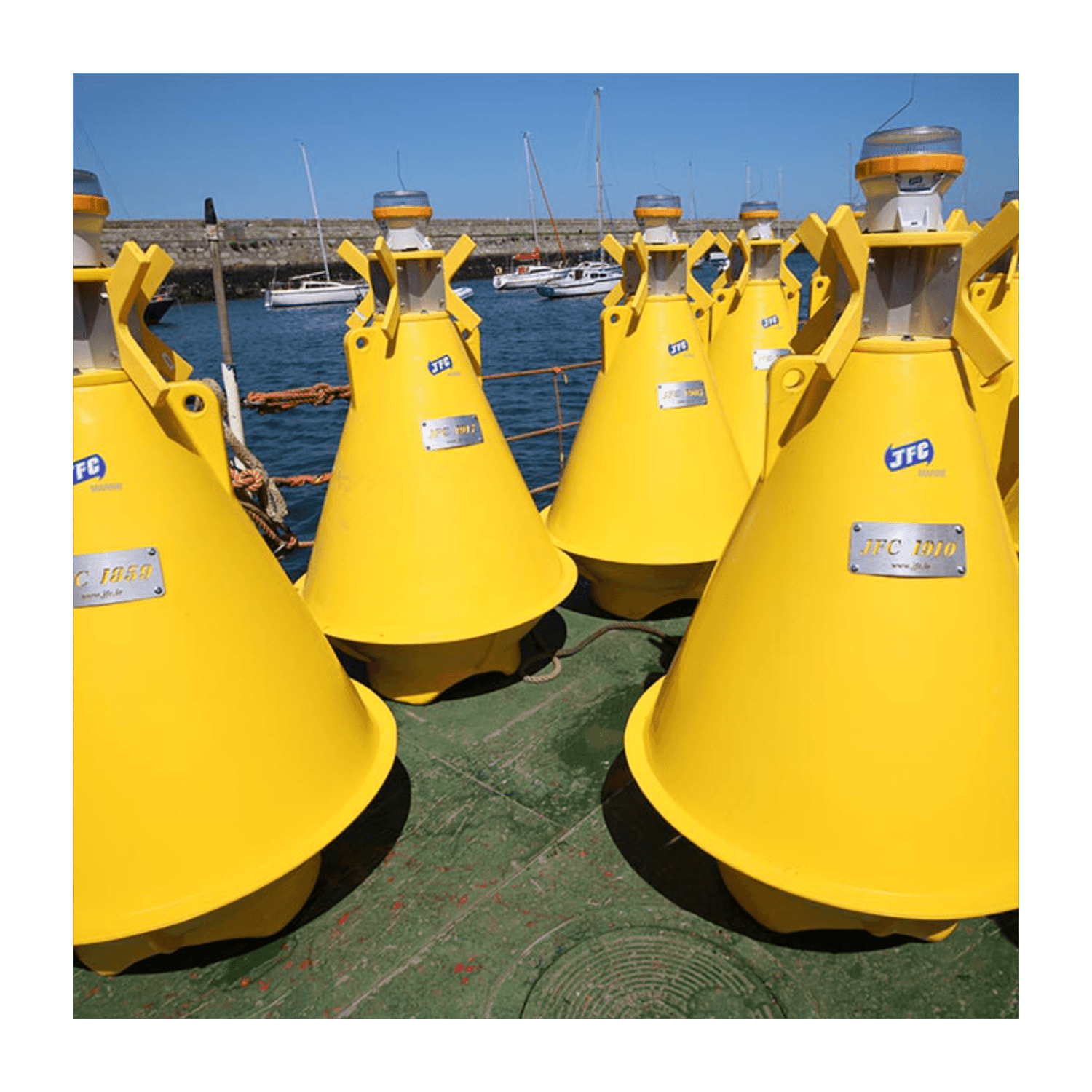 JFC Poland - Color for inland navigation, warning (NAV03) - 1